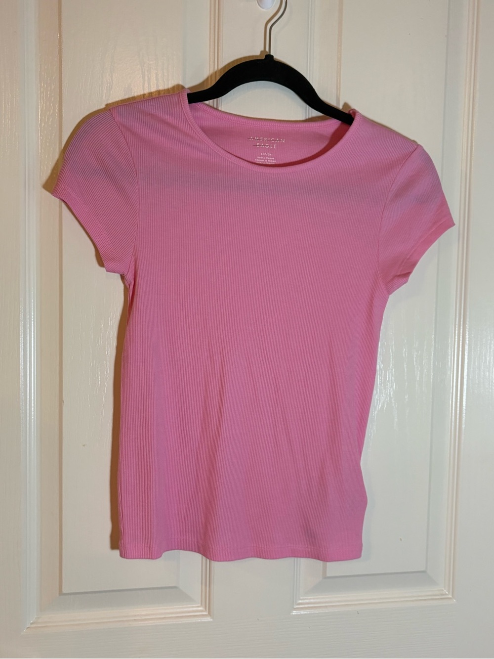 American Eagle Outfitters Bubblegum Pink Ribbed Short Sleeve Tee